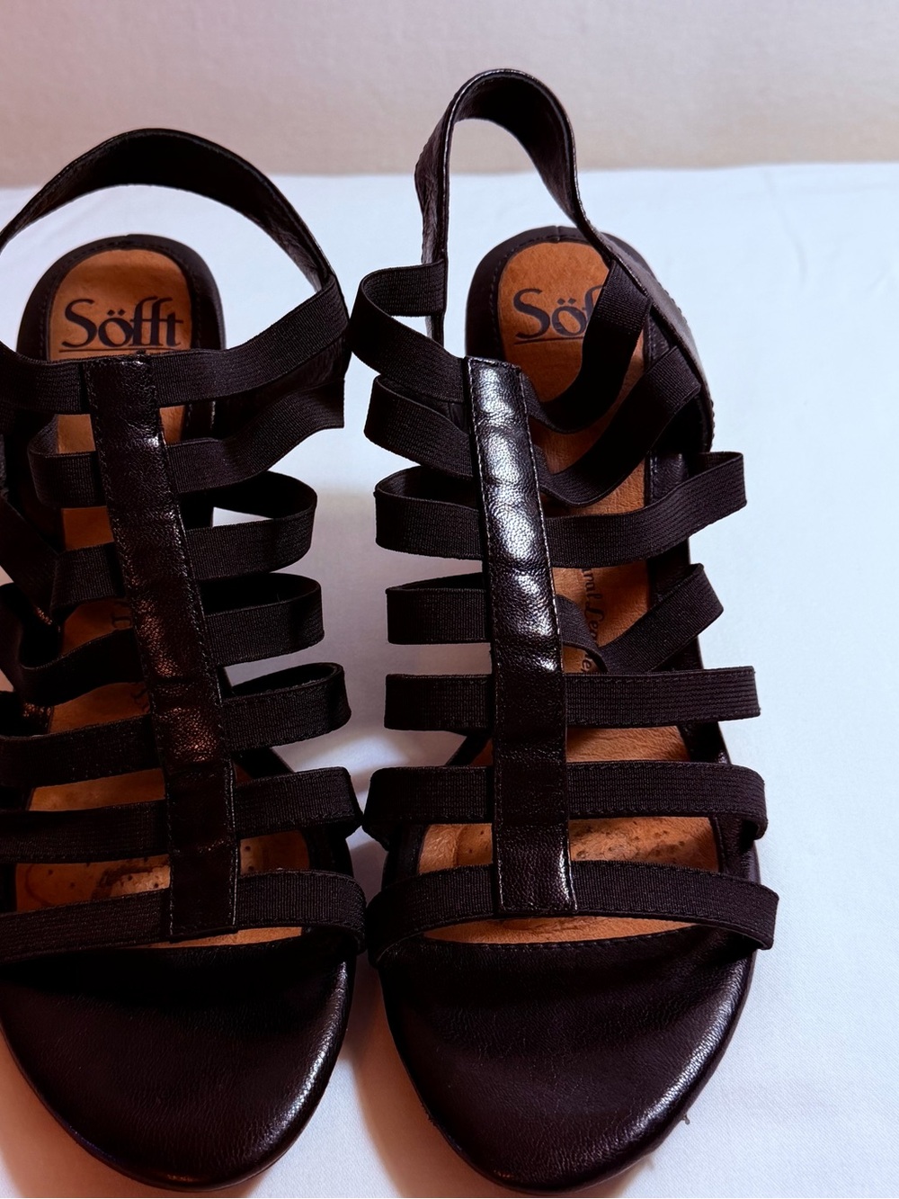 Söfft Black Multi-Strap Gladiator Sandals